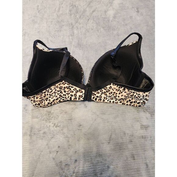 Cacique Size 44C Smooth Boost Plunge Bra Leopard Cheetah Print - Picture 2 of 4